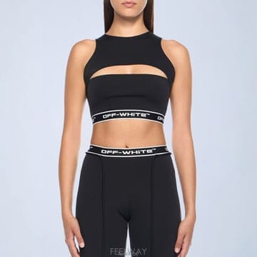 Off White 26 FW ����ȭ��Ʈ �ΰ� ������ �� ��� �ƾƿ� ũ�� ž OWVO05JF25JER001103226 FW ����ȭ��Ʈ �ΰ� ������ �� ��� �ƾƿ� ũ�� ž OW