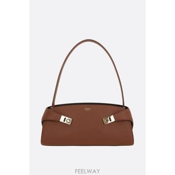 Ferragamo [E32]��󰡸� 795365 ���� ũ�ν��� ����� ���� ������ ���� ��Ʈ�� ��Ȧ�� FERRAGAMO Hug[E32]��󰡸� 795365 ���� ũ�ν��� ����� ���� ������ 