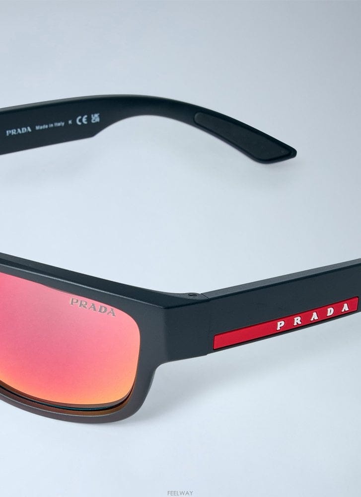 PRADA 26 F/W ����� PS C04S �̷� ���۶� 0PS C04S 1B B011250668326 F/W ����� PS C04S �̷� ���۶� 0PS C04S 1B B01125