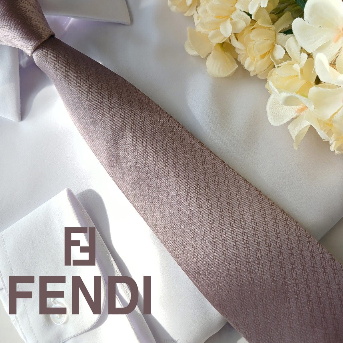 FENDI FENDI ��� ��ũ ���� �ΰ� ��ī�� ��Ÿ�� 9.5cm A��� E2255FENDI ��� ��ũ ���� �ΰ� ��ī�� ��Ÿ�� 9.5cm A��� E2