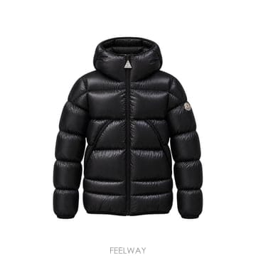 Moncler 26FW ��Ŭ���� �е� 1A00079595B1 999 NERO26FW ��Ŭ���� �е� 1A00079595B1 999 NERO
