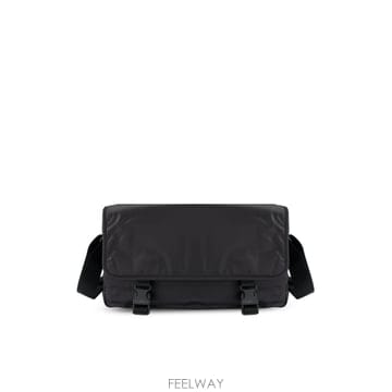Saint Laurent �δ��� SAINT LAURENT ���ζ� ���� ũ�ν����δ��� SAINT LAURENT ���ζ� ���� ũ�ν���