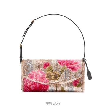 Valentino ���Ϲ�� �߷�Ƽ�� ����ٴ� ������ �ڼ� ���� ��� ����Ϲ�� �߷�Ƽ�� ����ٴ� ������ �ڼ� ���� ��� ��