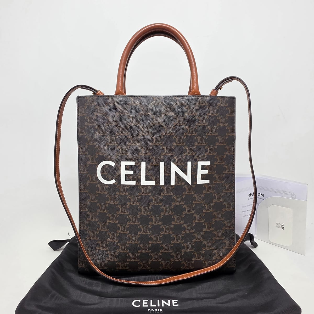 CELINE ���� Ʈ���̾��� ī�ٽ� ��ƼĮ �������� Ʈ���̾��� ī�ٽ� ��ƼĮ ����