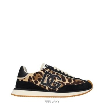 Dolce&Gabbana 25SS ��ü�ذ��ٳ� DG ���� ���� ����Ŀ�� CK2288A6B118973825SS ��ü�ذ��ٳ� DG ���� ���� ����Ŀ�� CK2288A6B11897