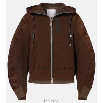 Sacai 26 FW ��ī�� �г� ��ư ������ �ø��� ���� �ĵ�Ƽ TP58225176126 FW ��ī�� �г� ��ư ������ �ø��� ���� �ĵ�Ƽ TP582