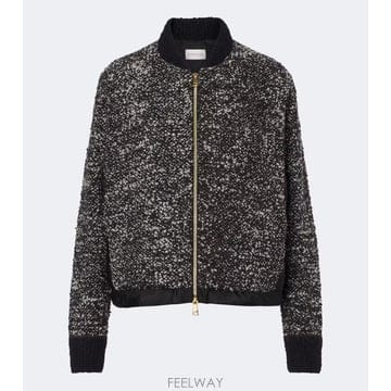 Moncler 26 FW ��Ŭ���� ��ư �� ����ī ������ ����� TP58224940026 FW ��Ŭ���� ��ư �� ����ī ������ ����� TP58224940