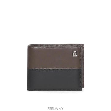FENDI 26FW Fendi Bi ���� Coin Wa item 7M0001B12XF1MYJ TP58223087926FW Fendi Bi ���� Coin Wa item 7M0001B12XF1MYJ TP5822
