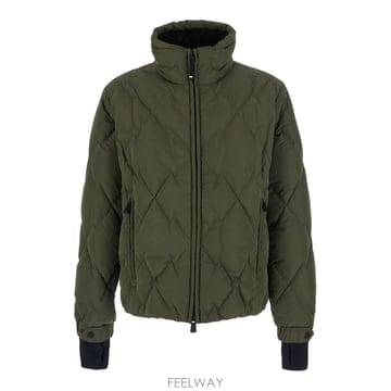 Moncler 26FW ��Ŭ���� īŰ �׸� ���� �ٿ� ���� 1A0003059876825 TP58220772326FW ��Ŭ���� īŰ �׸� ���� �ٿ� ���� 1A0003059876825