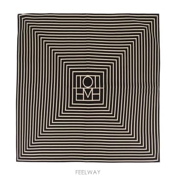 Toteme ���� �ñ״�ó ���׷� ������ ��ī�� 221852800200 BLACK TP980167253���� �ñ״�ó ���׷� ������ ��ī�� 221852800200 BLAC