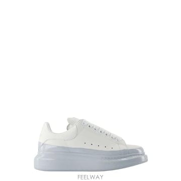 Alexander McQueen 오버사이즈 레이스업 스니커즈 856494WIAJP 9299WHITEICEBL
