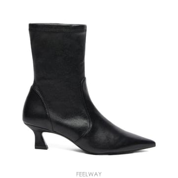 Stuart Weitzman 26FW ��Ʃ��Ʈ �������� ���� SM579BLACK26FW ��Ʃ��Ʈ �������� ���� SM579BLACK