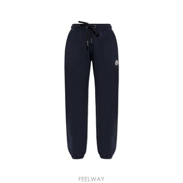 Moncler Moncler �ΰ� ��ġ ��ν�Ʈ�� ����Ʈ���� K10938H0000989A1K 778 TP980135096Moncler �ΰ� ��ġ ��ν�Ʈ�� ����Ʈ���� K10938H0000989