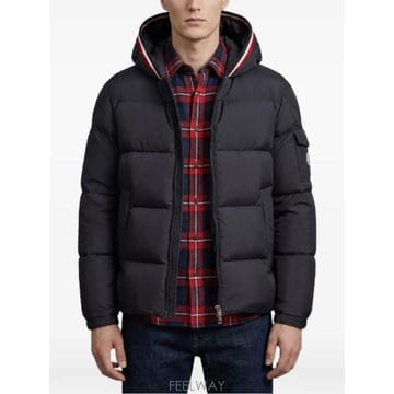 Moncler 26 FW ��Ŭ���� �������̵� �ĵ� ��Ʈ �ٿ� ��Ŷ L20911A00227597YW TP45946424626 FW ��Ŭ���� �������̵� �ĵ� ��Ʈ �ٿ� ��Ŷ L20911A0