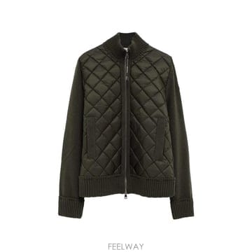 Moncler 26 FW ��Ŭ���� ���� �г� ��Ʈ ��Ŷ 9B00060M4281 TP45946400426 FW ��Ŭ���� ���� �г� ��Ʈ ��Ŷ 9B00060M4281 TP4594