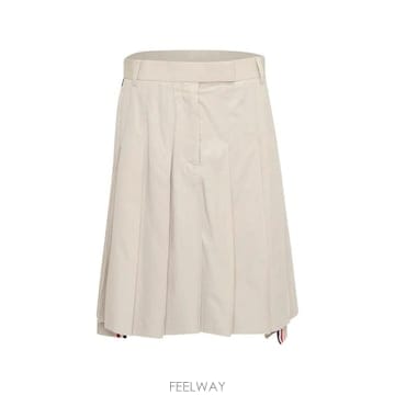 Thom Browne 26 FW ����� ��ư ��Ʈ �ø��� ��ĿƮ FGCA40UF1063 TP45820260026 FW ����� ��ư ��Ʈ �ø��� ��ĿƮ FGCA40UF1063 TP