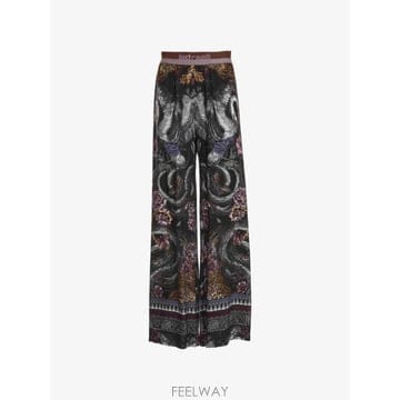 | Other Brand | 26 FW Just Cavalli �׷��� ����Ʈ �ΰ� ���̽�Ʈ��� ���� 81PAAAP0NS911 TP459426 FW Just Cavalli �׷��� ����Ʈ �ΰ� ���̽�Ʈ��� ��