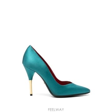Valentino 26 FW �߷�Ƽ�� ����ٴ� ��ƾ ����Ƽ�� �� ������ WS0QL1KVW TP45901710226 FW �߷�Ƽ�� ����ٴ� ��ƾ ����Ƽ�� �� ������ WS0QL1