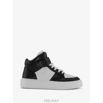 GANNI 26 FW ���� �ΰ� ��Ʈ�� ����ž ����Ŀ�� S2067 TP45632738726 FW ���� �ΰ� ��Ʈ�� ����ž ����Ŀ�� S2067 TP4563273