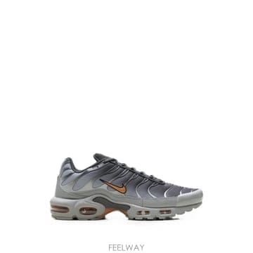 Nike 26 FW ����Ű ���� �ƽ� �÷��� ����Ŀ�� DM0032 TP45624443726 FW ����Ű ���� �ƽ� �÷��� ����Ŀ�� DM0032 TP456244