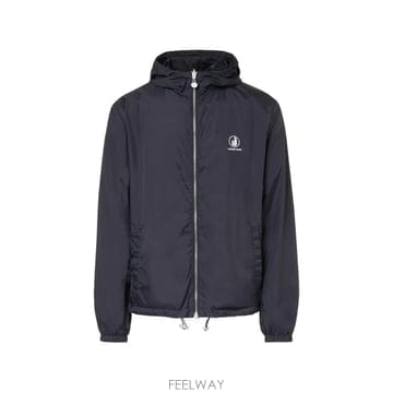 Iceberg 26 FW ���̽����� �ΰ� ����Ʈ �ĵ� ��Ŷ 26EJ1P0O011JP01U990 TP45550436626 FW ���̽����� �ΰ� ����Ʈ �ĵ� ��Ŷ 26EJ1P0O011JP01