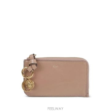 Chloe 26 FW ���ο� ���ĺ� ���� CHC25SP535O16527 TP45495824226 FW ���ο� ���ĺ� ���� CHC25SP535O16527 TP454958242