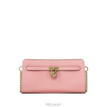 Michael Kors 26 FW ����Ŭ�ھ �ع��� ��� ����Ʈ�� ���� �е�� ������ ũ�ν� �� 32F5GNXC0L TP4564126 FW ����Ŭ�ھ �ع��� ��� ����Ʈ�� ���� �е�� ��