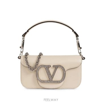 Valentino 26 FW �߷�Ƽ�� ����ٴ� ���̷ΰ� �ñ״�ó ũ������ ��� ��� �� WB0K53UTF TP45641513726 FW �߷�Ƽ�� ����ٴ� ���̷ΰ� �ñ״�ó ũ������ ��