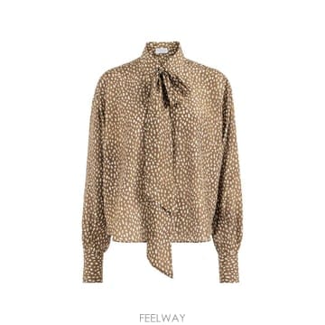 Brunello Cucinelli 26 FW ���ڷ� ��ġ�ڸ� ��Ҹ� ��ũ ���� ���� Ǫ�ú��� ����콺 MG962M2Z06C002 TP460126 FW ���ڷ� ��ġ�ڸ� ��Ҹ� ��ũ ���� ���� Ǫ�ú���