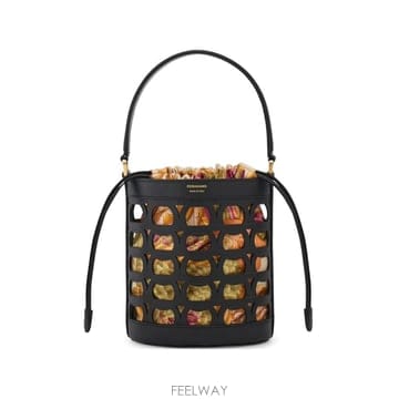Ferragamo 26 FW ��󰡸� ��ġ�� ��Ŷ �� XS 793624 TP45427111626 FW ��󰡸� ��ġ�� ��Ŷ �� XS 793624 TP454271116