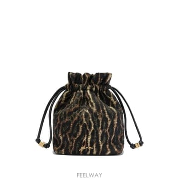 GANNI 26 FW ���� �ΰ� ������ ��ν�Ʈ�� ��Ŷ �� B3010071 TP45427106526 FW ���� �ΰ� ������ ��ν�Ʈ�� ��Ŷ �� B3010071 TP4