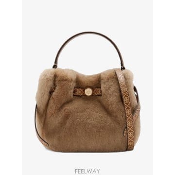 Tory Burch 26 FW �丮��ġ mini Romy shearling bucket bag 185957 TP46002493926 FW �丮��ġ mini Romy shearling bucket bag 185957 T