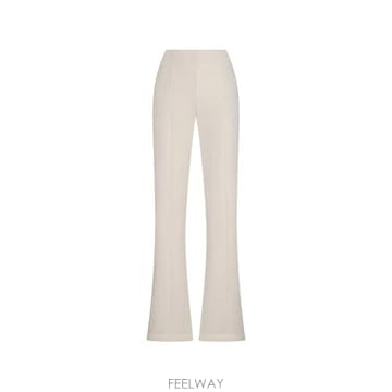 Blumarine 26 FW ���縶�� seam detail flared trousers NF6050J1645 TP460105226 FW ���縶�� seam detail flared trousers NF6050J1645