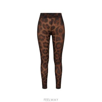 Philipp Plein 26 FW �ʸ��÷��� �����ĵ� ����Ʈ ƫ ���뽺 AAFCWJT2273PTE067N TP45877657926 FW �ʸ��÷��� �����ĵ� ����Ʈ ƫ ���뽺 AAFCWJT2273