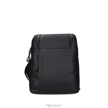 26 FW 피콰드로 logo plaque leather messenger bag OUTCA306S94N TP