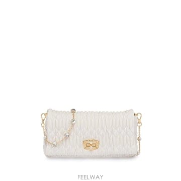 Miu Miu 26 FW �̿�̿� �̿�̿� �̿� ũ������ ��Ʋ�� ��� �� 5BD417VCOGFVJ TP46007561126 FW �̿�̿� �̿�̿� �̿� ũ������ ��Ʋ�� ��� ��