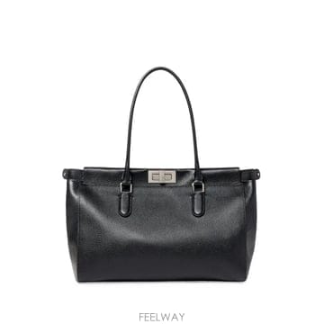 FENDI 26 FW ��� ��ī�� �׷��� ���� ���� ��Ʈ �� 8BN380B1E3 TP45999792826 FW ��� ��ī�� �׷��� ���� ���� ��Ʈ �� 8BN380B1E3 
