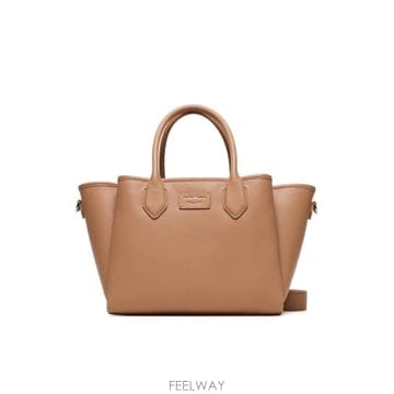 Armani 26SS �������� �Ƹ����� ��Ʈ�� EW002329 AF17799 M1188 NOCCIOLA TAUPE26SS �������� �Ƹ����� ��Ʈ�� EW002329 AF17799 M1188 N