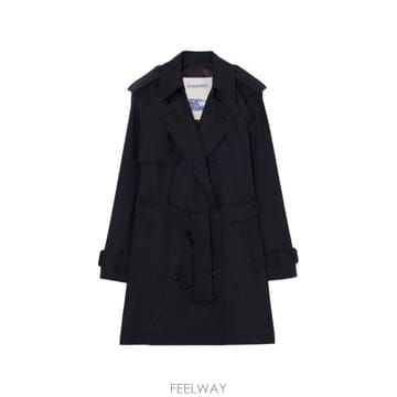 Burberry 26FW ������ ��Ʈ 8125749 X NAVY26FW ������ ��Ʈ 8125749 X NAVY