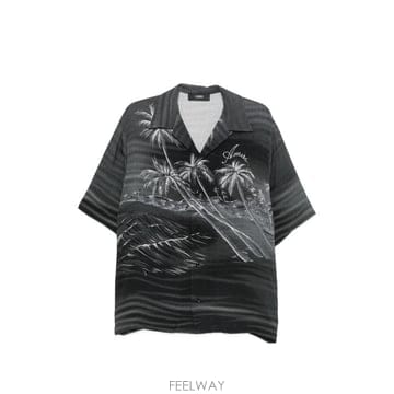 Amiri 26FW �ƹ̸� ���� Ƽ���� AMTOSH1166 001 Black26FW �ƹ̸� ���� Ƽ���� AMTOSH1166 001 Black