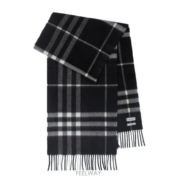 Burberry 26FW ������ üũ ĳ�ù̾� ��ī�� 8094741 X BLACK CALICO26FW ������ üũ ĳ�ù̾� ��ī�� 8094741 X BLACK CALIC