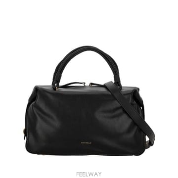 COCCINELLE 26FW ��ġ�ڸ� ��Ʈ�� E1VEP180101 001 BLACK26FW ��ġ�ڸ� ��Ʈ�� E1VEP180101 001 BLACK