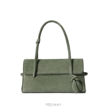 Jacquemus 26FW ��ũ���� ��Ʈ�� BAW00467AC09A04 560 KHAKI26FW ��ũ���� ��Ʈ�� BAW00467AC09A04 560 KHAKI