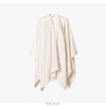 FENDI 26FW ��� ������ FXX121 B13SF0NH8 WHITE26FW ��� ������ FXX121 B13SF0NH8 WHITE