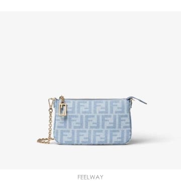 FENDI 26FW ��� �ٰ�Ʈ ���� �Ŀ�ġ 8BS073 AY6YF1X25 BLUE26FW ��� �ٰ�Ʈ ���� �Ŀ�ġ 8BS073 AY6YF1X25 BLUE