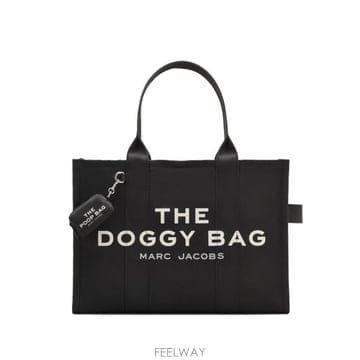 Marc Jacobs 26FW ��ũ�����߽� ��Ʈ�� 2R5HTT010H02 001 BLACK26FW ��ũ�����߽� ��Ʈ�� 2R5HTT010H02 001 BLACK