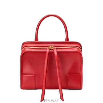 26FW 로에베 소프트 카프스킨 스몰 아마조나 180 백 A039AS0X01 0241 CARMINE RED