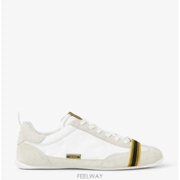 FENDI 26FW ��� ����Ŀ�� 7E1968 AY0TF1XIS PANNA UWHITE26FW ��� ����Ŀ�� 7E1968 AY0TF1XIS PANNA UWHITE