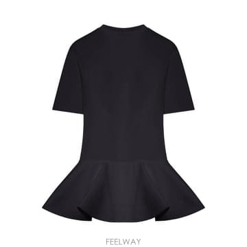 Alaia 26FW �˶��̾� ���� Ƽ���� AA9I0003J103D 999 BLACK26FW �˶��̾� ���� Ƽ���� AA9I0003J103D 999 BLACK
