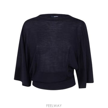 Jacquemus 26SS ��ũ���� ���� 26ETOW00876AK00305 990 BLACK26SS ��ũ���� ���� 26ETOW00876AK00305 990 BLACK